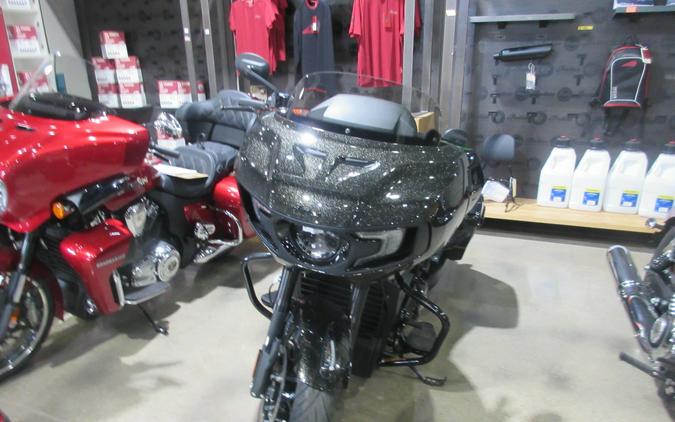 2026 INDIAN MOTORCYCLE CHALLENGER DARK HORSE WITH 112 AND AUDIO PACKAGE