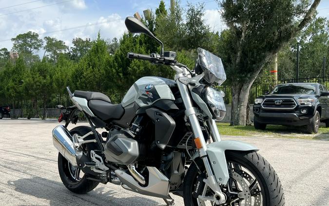 2023 BMW R 1250 R First Look [10 Fast Facts]