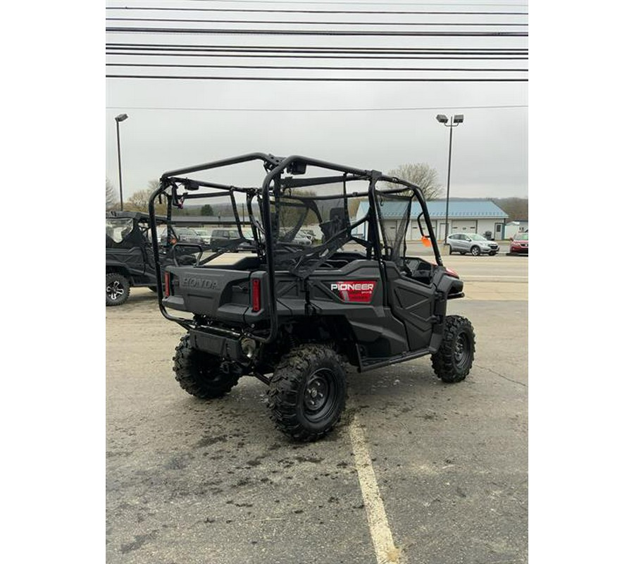 2024 Honda Pioneer 1000-5