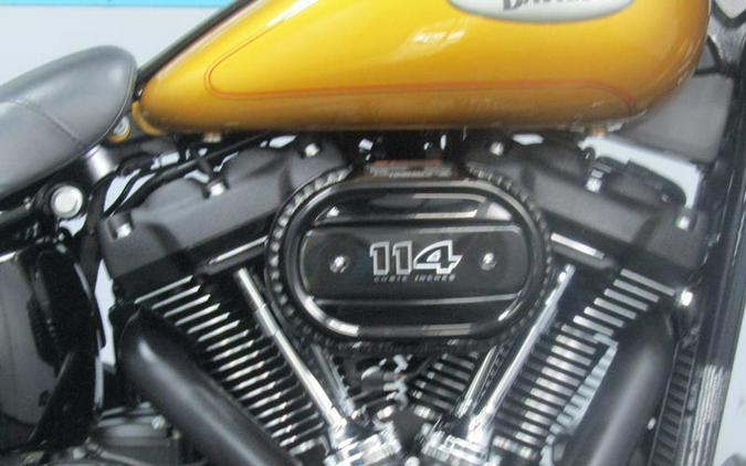 2023 Harley-Davidson® FLHCS - Heritage Classic