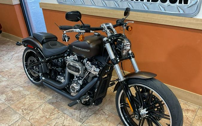 2019 Harley-Davidson® FXBRS - Softail® Breakout® 114