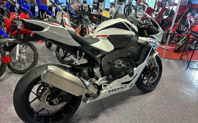 2026 CBR1000RR - Honda