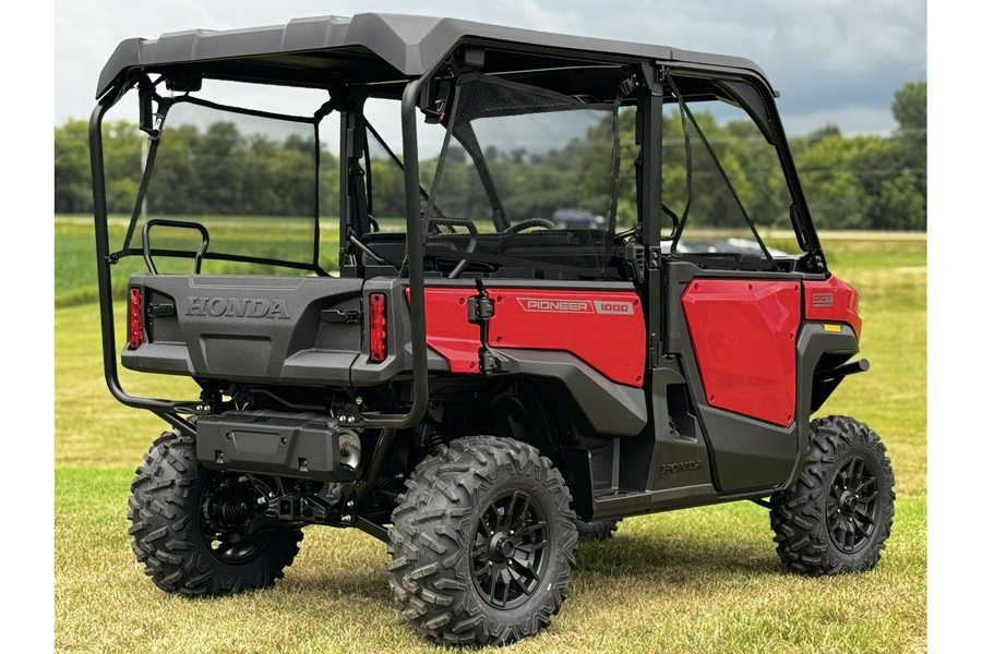 2026 Pioneer 1000-5 Deluxe - Honda