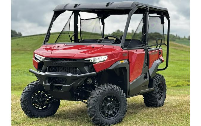 2026 Pioneer 1000-5 Deluxe - Honda