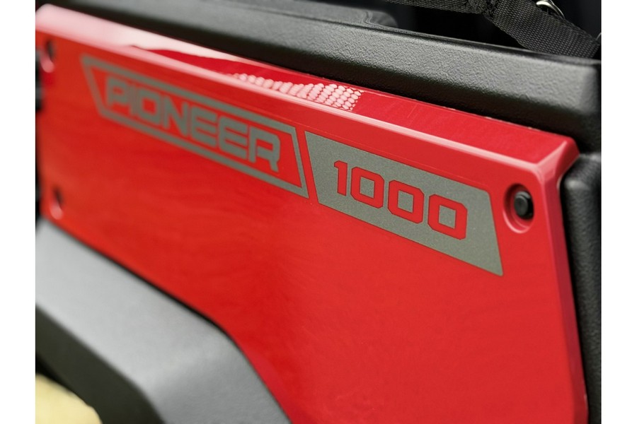 2026 Pioneer 1000-5 Deluxe - Honda