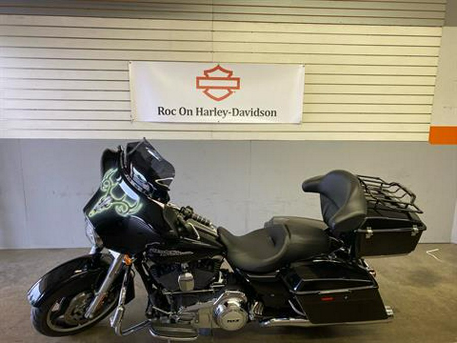 2012 Harley-Davidson street glide