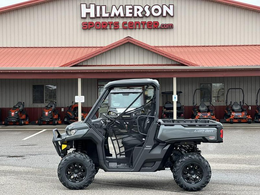 2023 Can-Am® Defender XT HD10