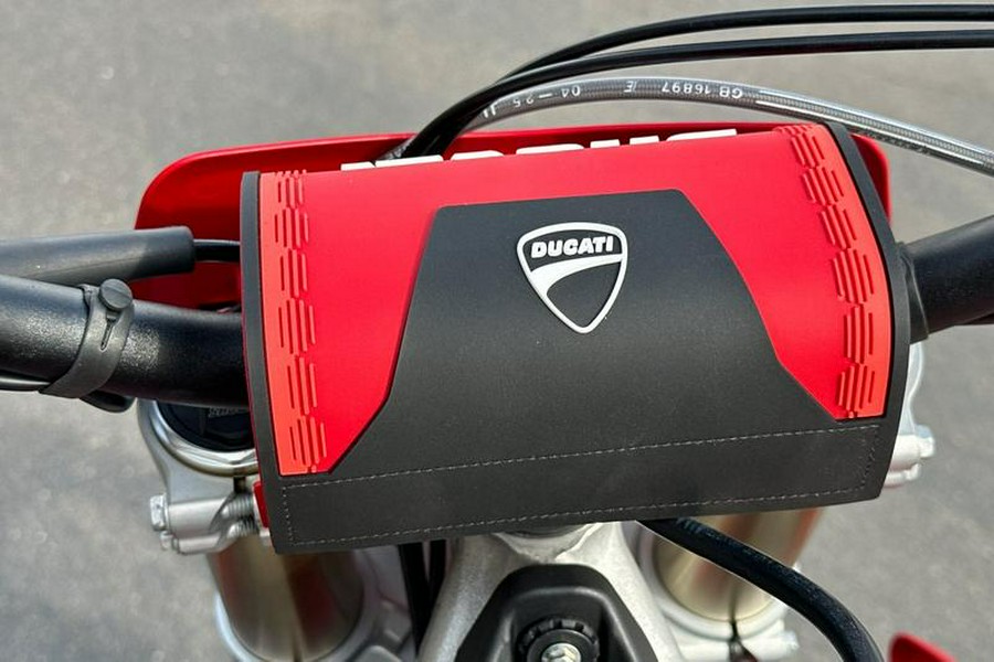 2026 Ducati Desmo450 MX