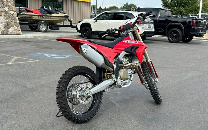 2026 Ducati Desmo450 MX