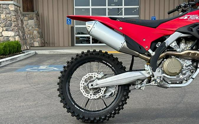 2026 Ducati Desmo450 MX
