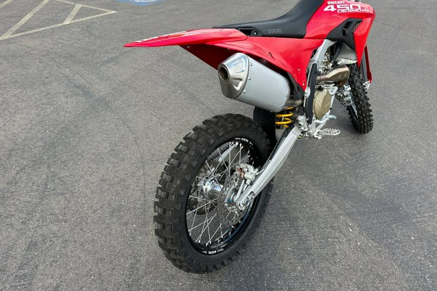2026 Ducati Desmo450 MX