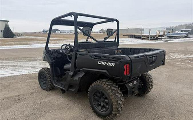 2023 Can-Am Defender DPS HD9