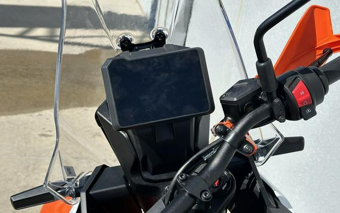 2026 KTM Adventure 390 R