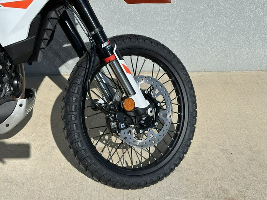 2026 KTM Adventure 390 R