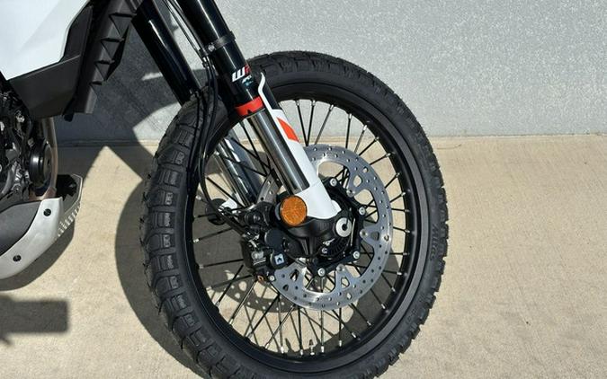 2026 KTM Adventure 390 R