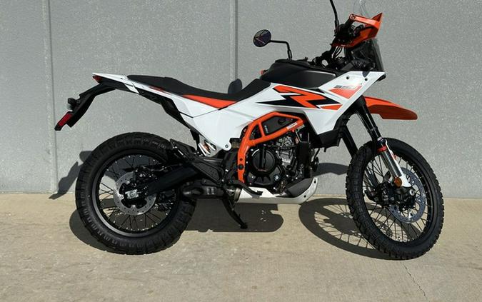 2026 KTM Adventure 390 R