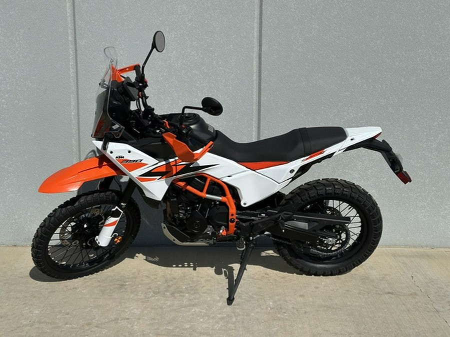 2026 KTM Adventure 390 R