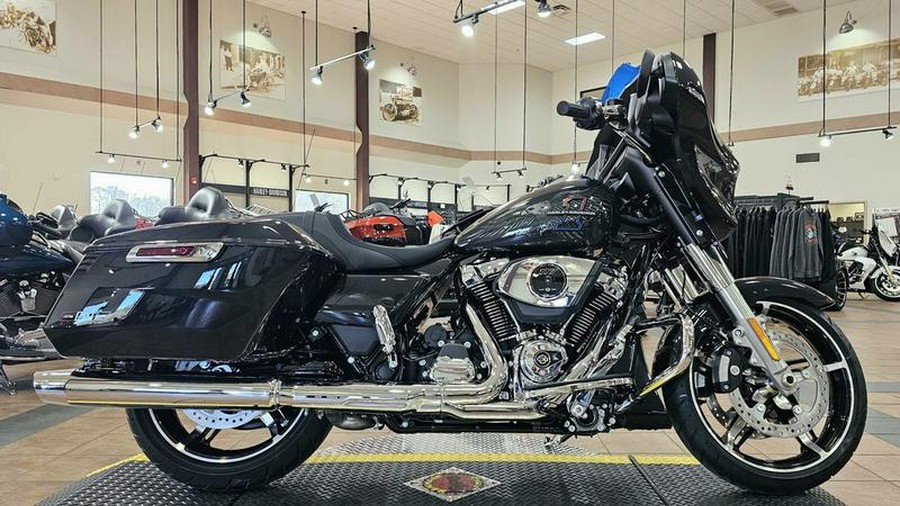2026 Harley-Davidson® FLHX - Street Glide®
