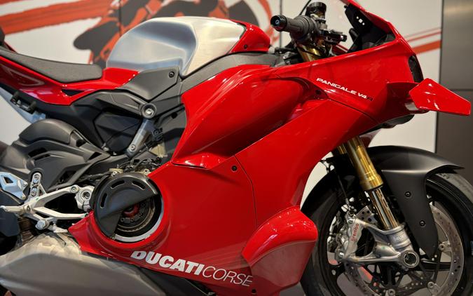 2026 Ducati PANIGALE V4 R