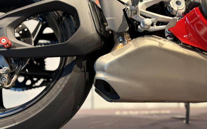 2026 Ducati PANIGALE V4 R