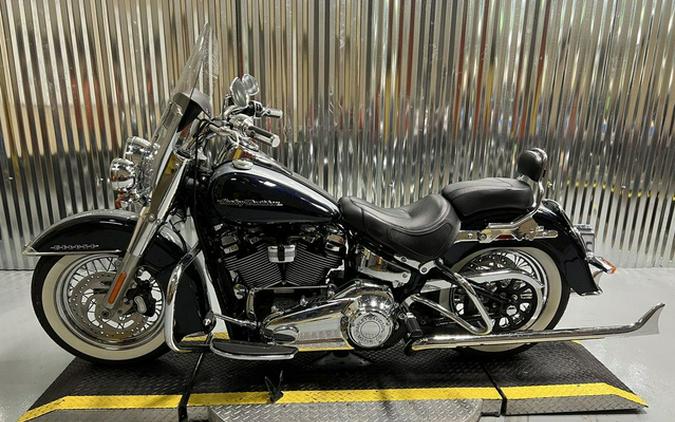 2019 Harley-Davidson Softail FLDE - Deluxe