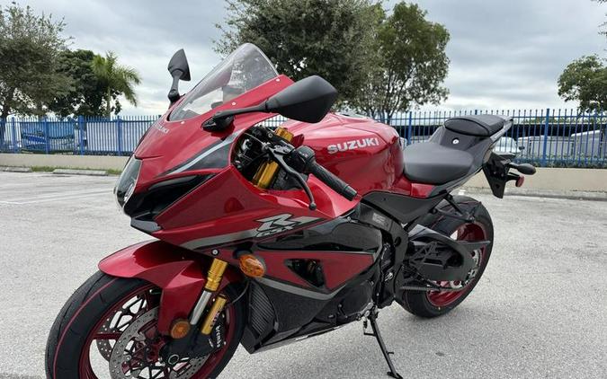 2025 Suzuki GSX-R1000R