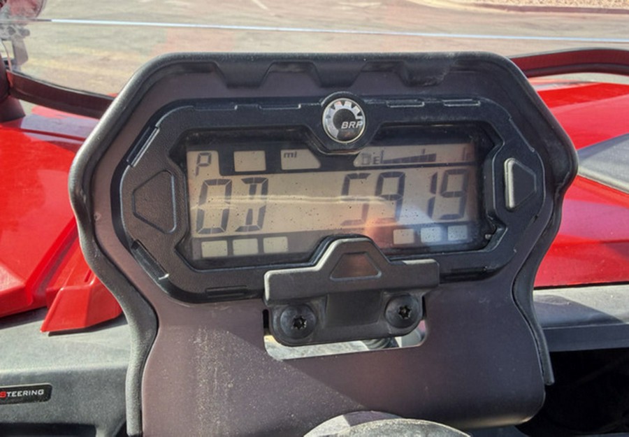 2017 Can-Am Commander 800R