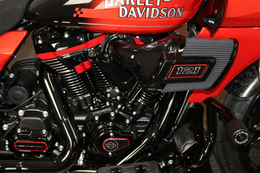 2026 Harley-Davidson® CVO Road Glide ST Citrus Heat Re-Entry