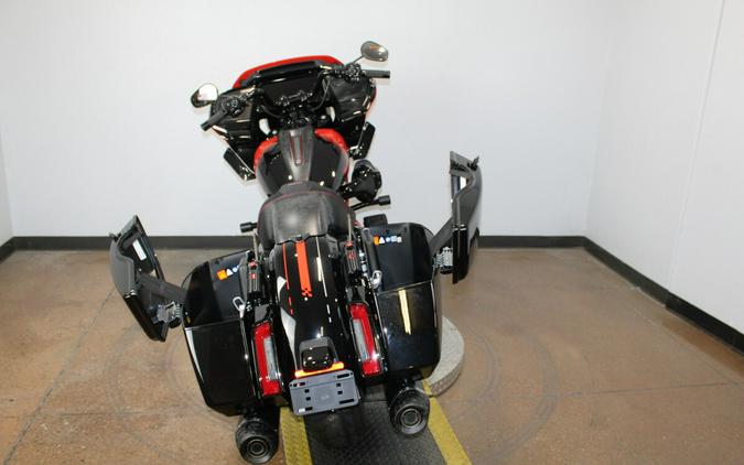 2026 Harley-Davidson® CVO Road Glide ST Citrus Heat Re-Entry