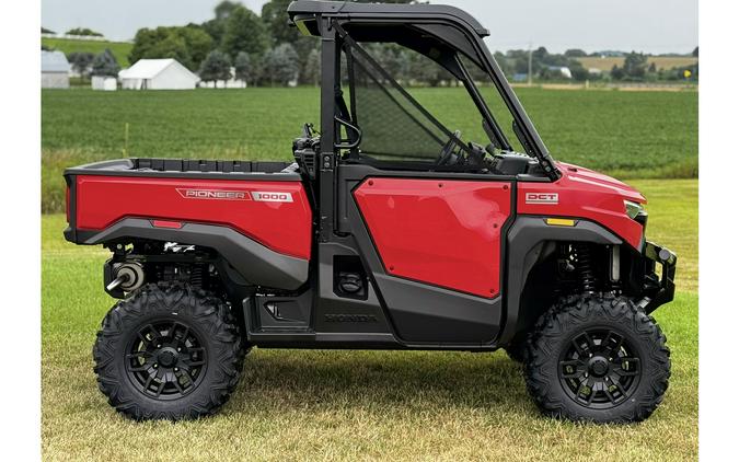 2026 Pioneer 1000 Deluxe 3-Seater Side-by-Side 4x4 UTV - Honda