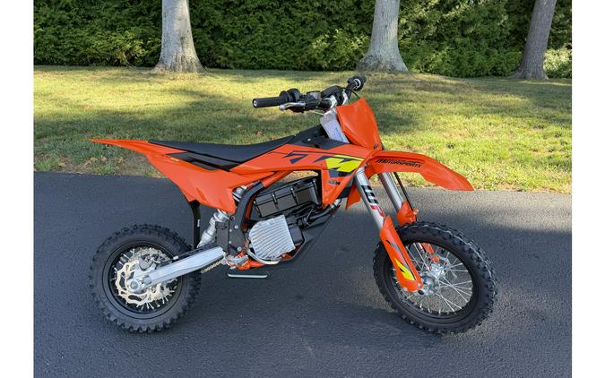 2027 KTM SX-E 5