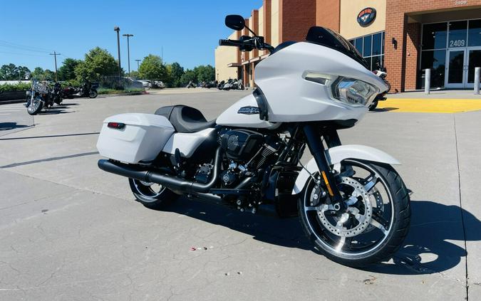 2024 Harley-Davidson Road Glide™ FLTRX