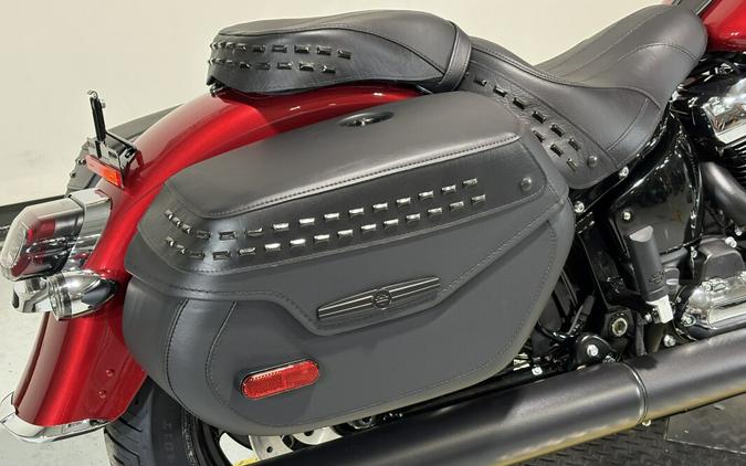 2026 Harley-Davidson® Heritage Classic Brilliant Red w/Cast Wheels