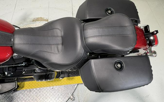 2026 Harley-Davidson® Heritage Classic Brilliant Red w/Cast Wheels