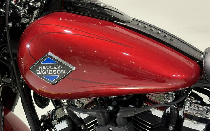 2026 Harley-Davidson® Heritage Classic Brilliant Red w/Cast Wheels