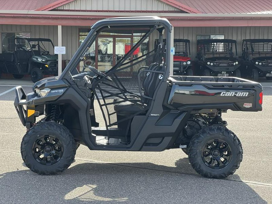 2023 Can-Am® Defender XT HD10