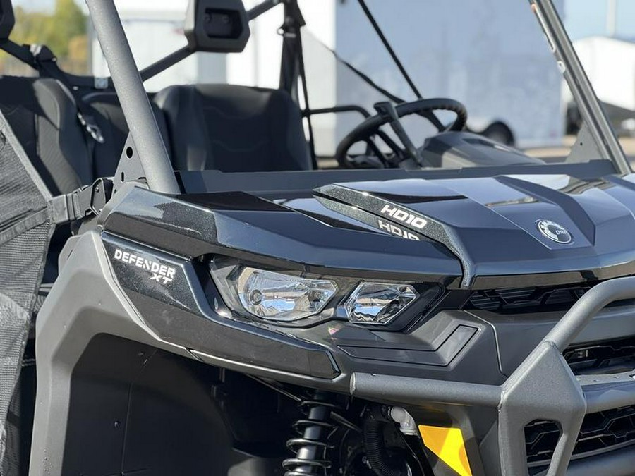 2023 Can-Am® Defender XT HD10