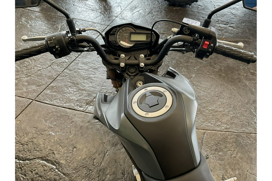 2024 Kawasaki Z125 PRO Base