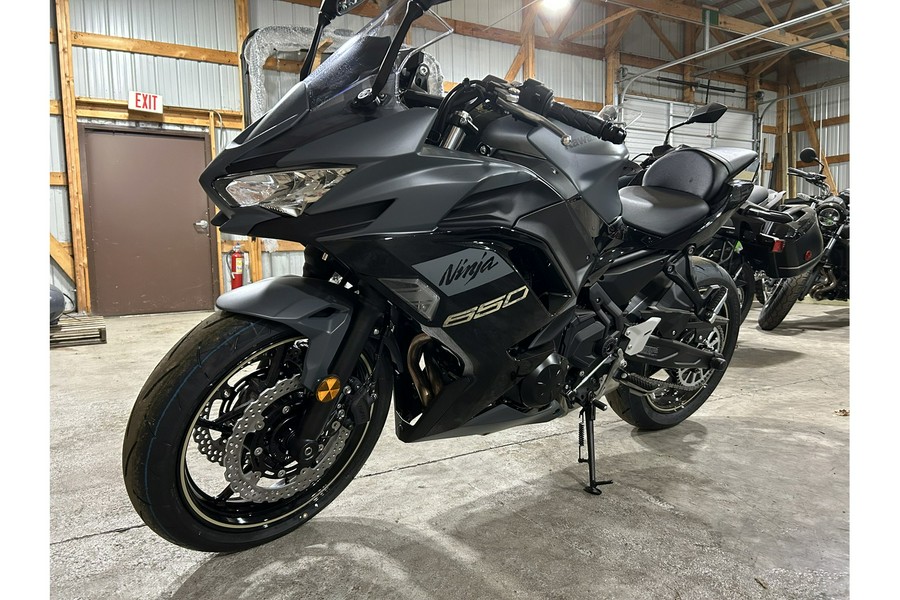 2024 Kawasaki Ninja® 650 Base