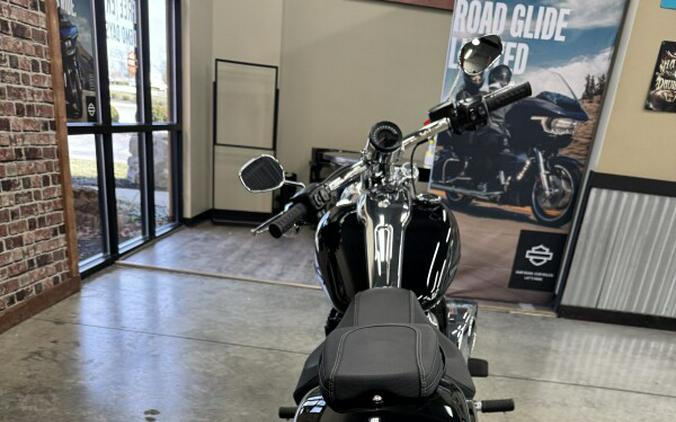 2025 Harley-Davidson Breakout