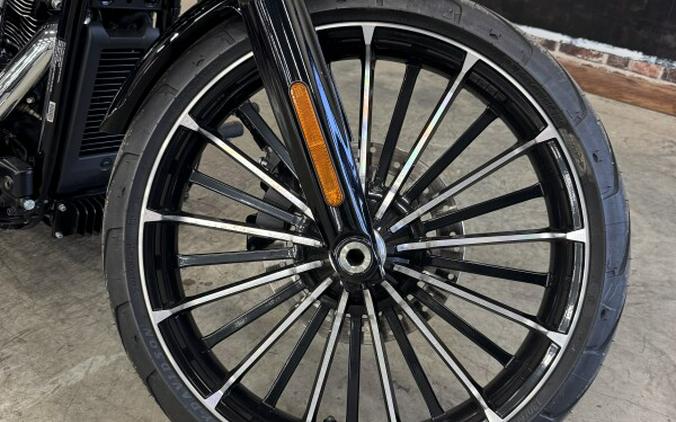 2025 Harley-Davidson Breakout