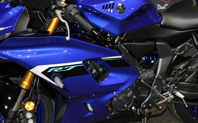 2025 Yamaha R7