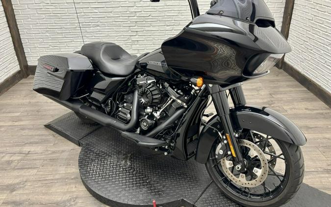 2020 Harley-Davidson® Road Glide® Special