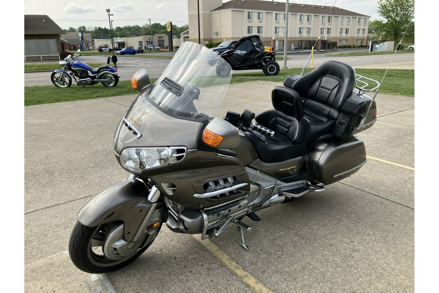 2004 GL1800 Goldwing - Honda