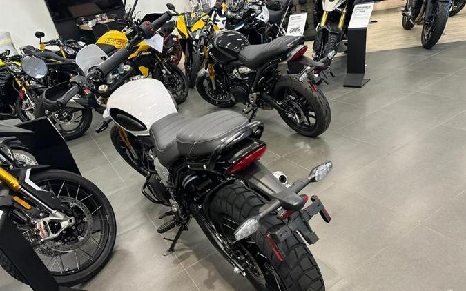 2026 Triumph Scrambler 400 XC Racing Yellow