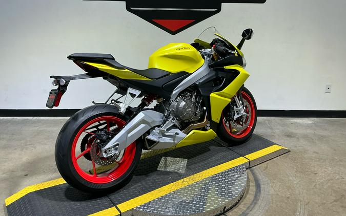 2023 Aprilia RS 660
