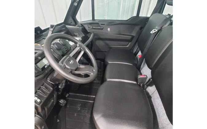 2026 Defender DPS CAB HD10 - Can-Am
