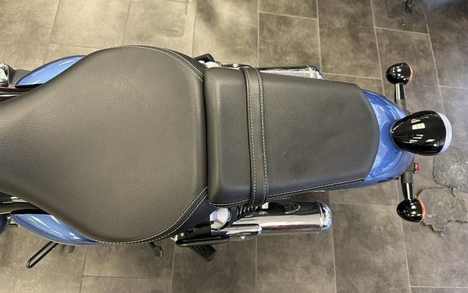 2024 Royal Enfield Super Meteor 650 Astral Blue