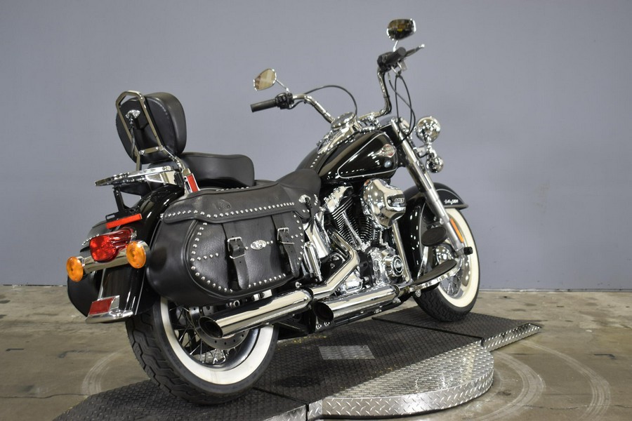 2014 Harley-Davidson Heritage Softail Classic Black