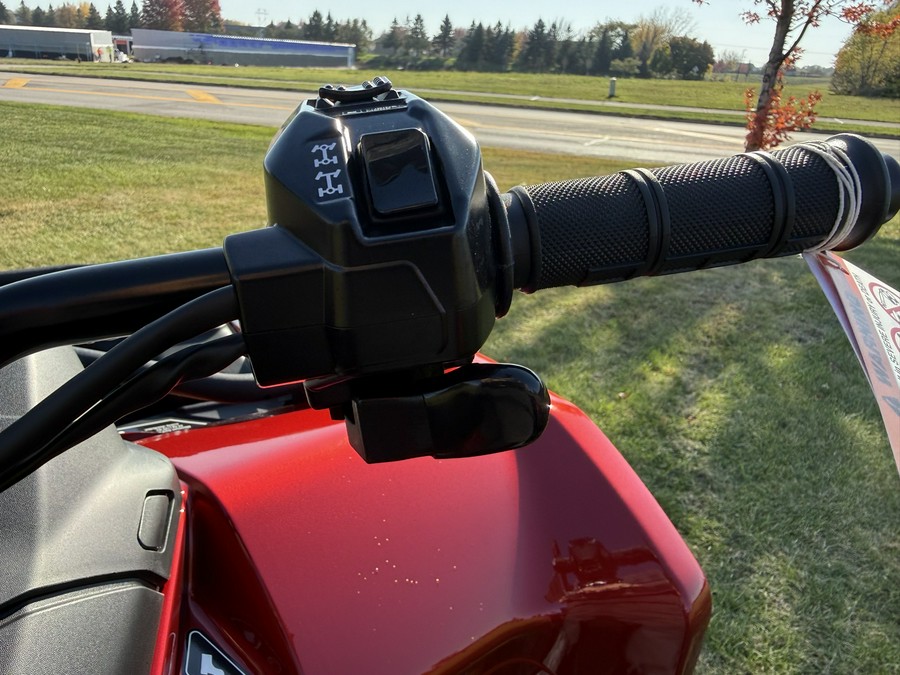 2027 CAN-AM OUTLANDER MAX XT 700